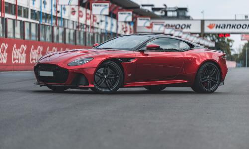 Aston Martin DBS Superleggera